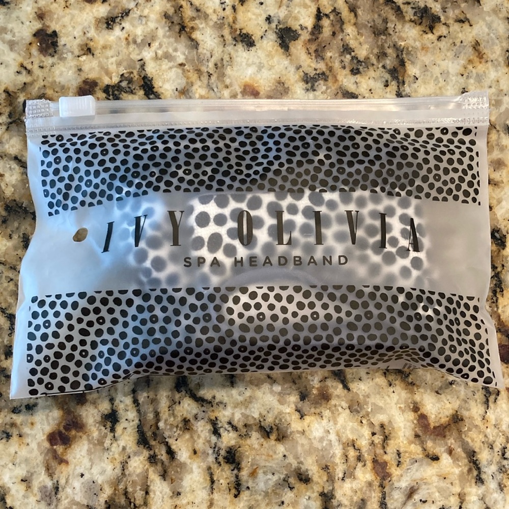 Ivy Olivia Spa Headband